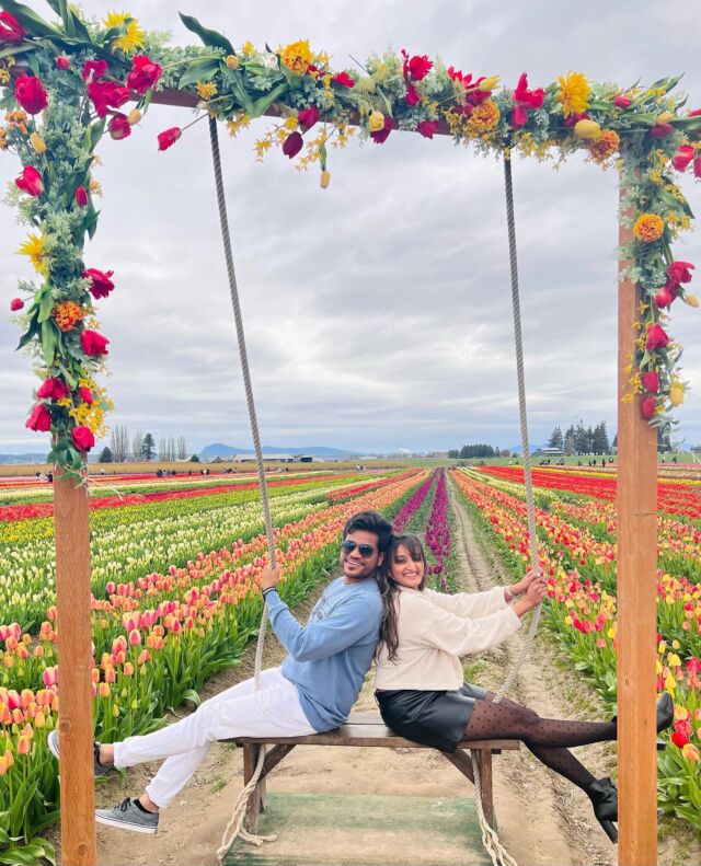 Swinging in the fields 🌷🥰

.
.
.
.
.
.
.
#skagitvalleytulipfestival #tulipfestival #springishere🌸 #blooming #swinging #abeautifulday #roozengaarde #springmood #tuliptown #tulipfarm #tuliplove #tulipseason #tulipfields #pnwlife #pnwonderland #skagitcounty